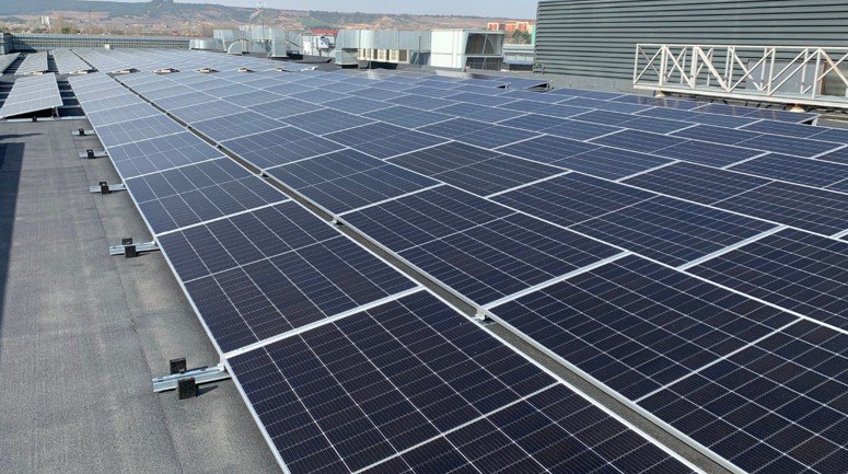 Parque Rioja incorpora energía solar para avanzar en eficiencia energética