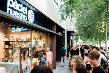 Padel Nuestro abre una flagship store a Barcelona