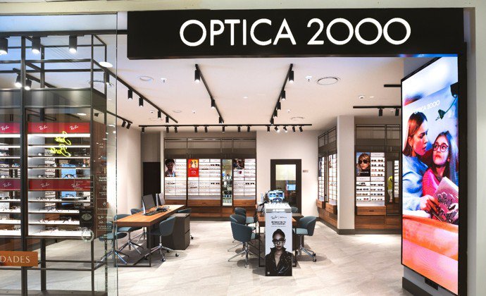 Optica2000 remodela dos establecimientos en Sant Cugat y Palma