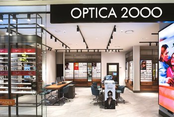 Optica2000 remodela dos establecimientos en Sant Cugat y Palma