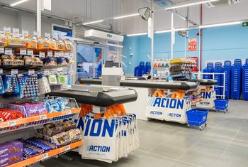 Action se suma al mix del centro comercial Thiar de Pilar de la Horadada