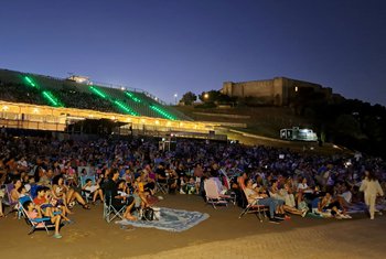 El cine de verano de Miramar vuelve a Marenostrum Fuengirola