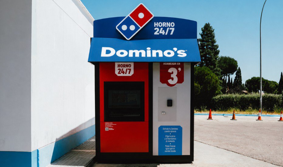 Domino’s Pizza pone en marcha su primer vending de España en Madrid