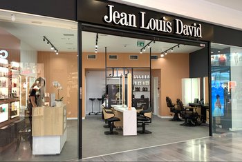 RÍO Shopping incorpora Normal, Originario y Jean Louis David a su oferta