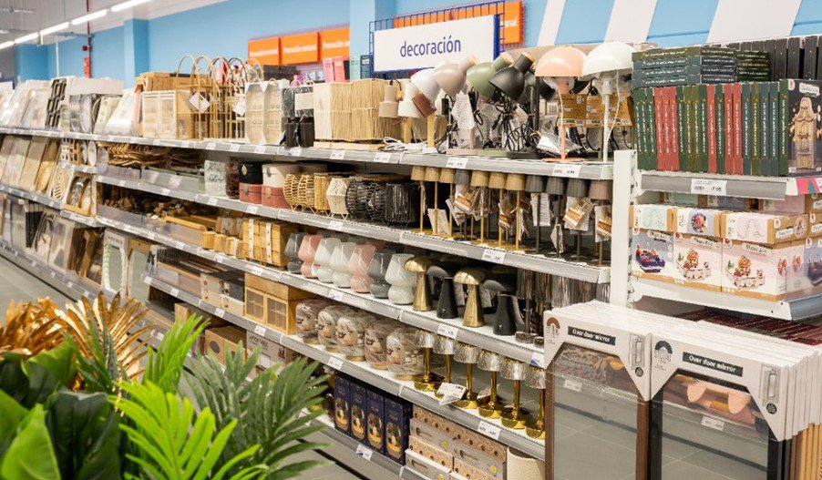 Action abre su séptima tienda en Castilla y León en Camaretas