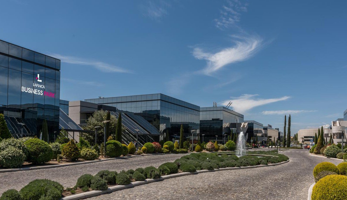 Clínica Rementería abrirá en LaFinca Grand Café en 2027