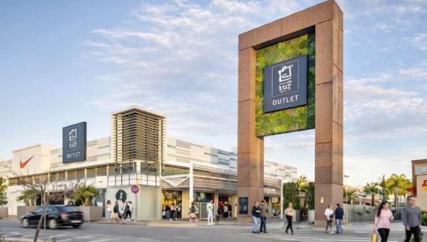 LUZ Shopping supera los diez millones de visitantes y eleva su afluencia un 8,7%