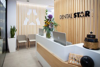 Carmila y Dental Star inauguran dos clínicas