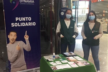 Dynamia acoge una campaña solidaria contra el cáncer