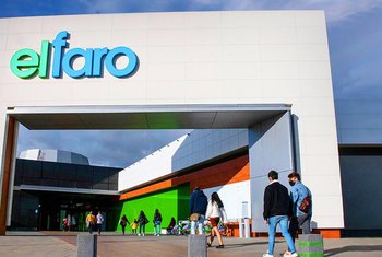 Las luces navideñas de El Faro se encienden este viernes