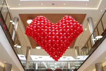 El Tormes anima a sus trabajadores con un corazón formado por 556 globos