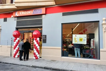 Eroski suma un nuevo supermercado franquiciado en Valencia
