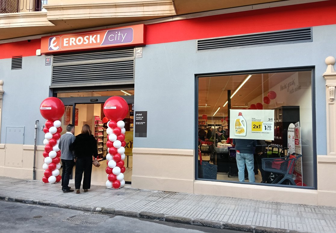 Eroski suma un nuevo supermercado franquiciado en Valencia