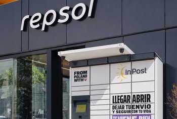 InPost supera los 500 lockers en estaciones de Repsol