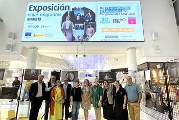 La exposición ‘Vidas Migrantes’ de la Fundación Elche Acoge se instala en L’Aljub