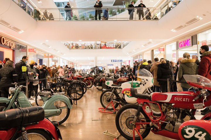 Vallsur celebra Pingüinos 2023 con una exposición de motos