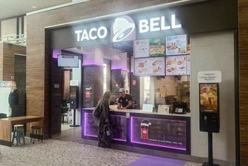 Taco Bell abre sus puertas en el centro comercial La Farga