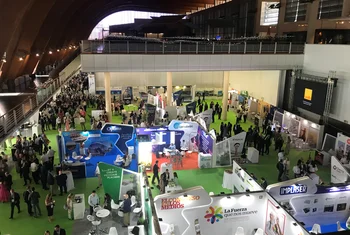 Más de un millar de personas participan en el Congreso de la AECC