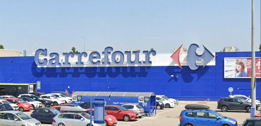 Carrefour Property renueva el espacio comercial Nou Centre