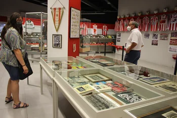 Espai Gironès expone una muestra histórica del fútbol en Girona