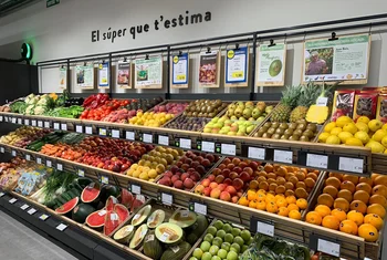 Plusfresc abre su primer supermercado en Anglisola, Lleida