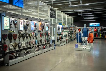 Decathlon impulsa su estrategia de especialización con nuevas Pro Shops