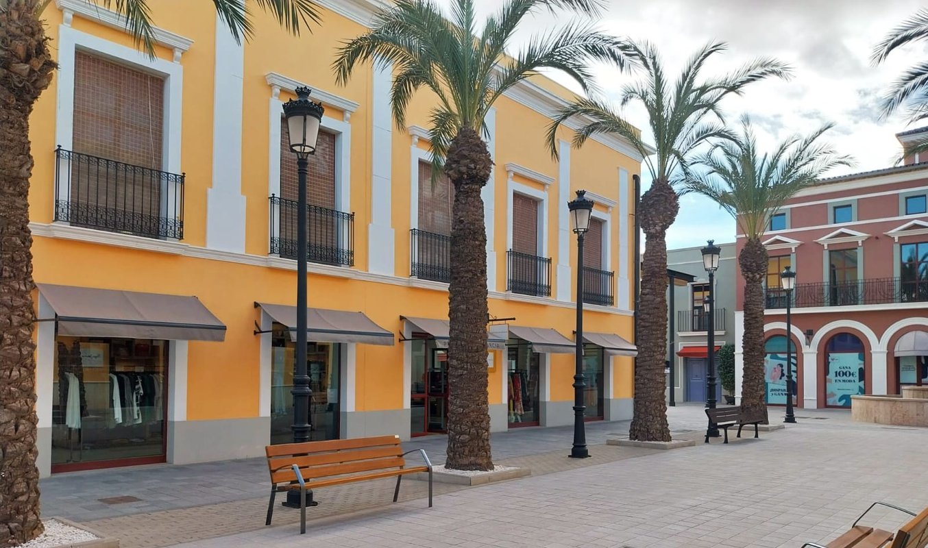 La marca Harper&Neyer desembarca en  La Noria Outlet