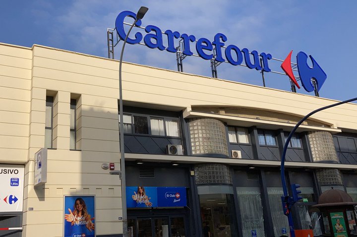 Carrefour abre su primer hipermercado en Melilla