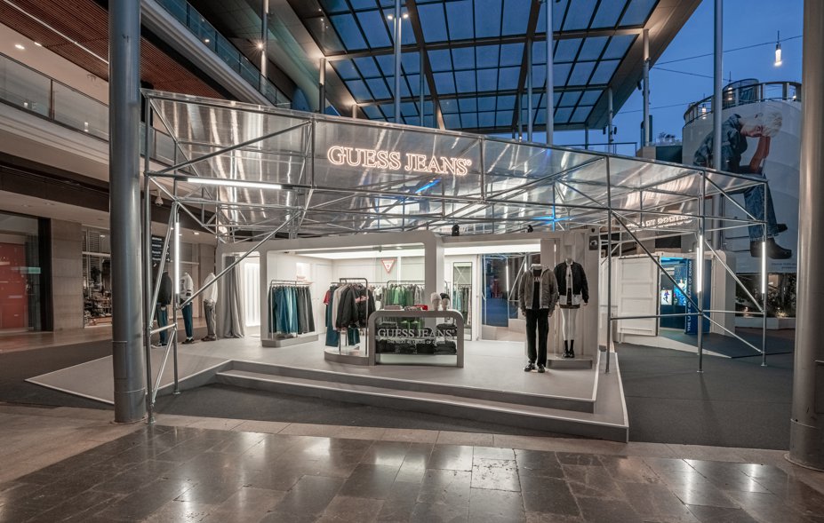 Westfield La Maquinista acoge el nuevo pop up de Guess Jeans Revista Centros Comerciales