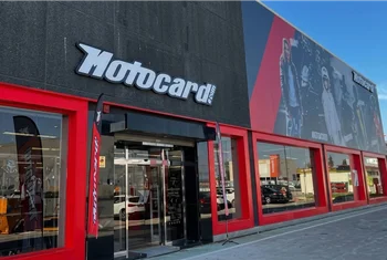 Motocard estrena tienda en Ribera del Xúquer