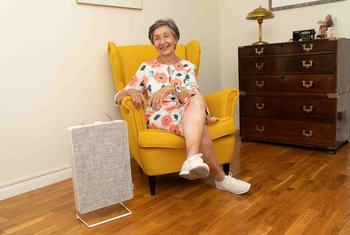 Ikea homenajea a los mayores de España con purificadores de aire
