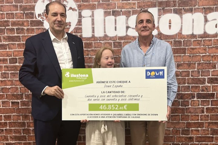 Grupo Ilusiona dona más de 46.000 euros a Down España