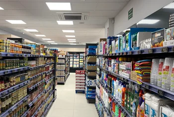 Transgourmet y Nudisco abren su tercer supermercado Kuups en Valencia