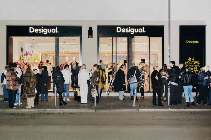 Desigual inaugura una nueva tienda en el centro de Berlín