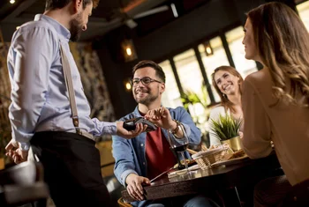 Nace plazox, el nuevo servicio de pago aplazado en el comercio minorista