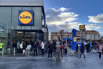 Lidl abre su primera tienda en Colmenar Viejo tras invertir unos seis millones