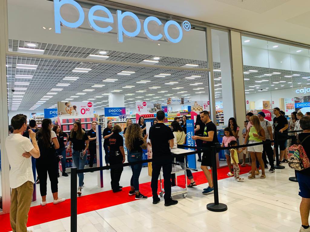 Pepco inaugura en Los Arcos su mayor tienda de Sevilla