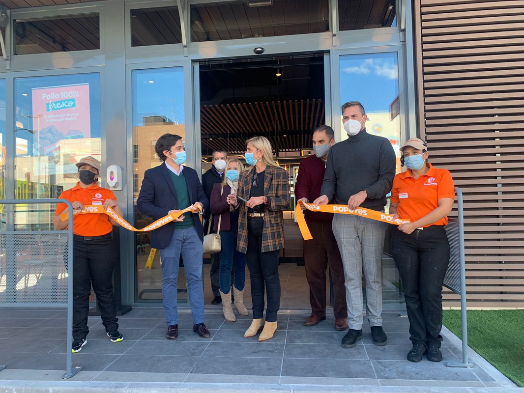 Popeyes inaugura un nuevo restaurante en Collado Villalba