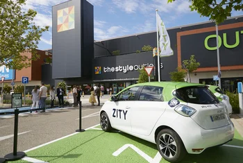 S.S de los Reyes The Style Outlets abre plazas de parking para el carsharing de Zity