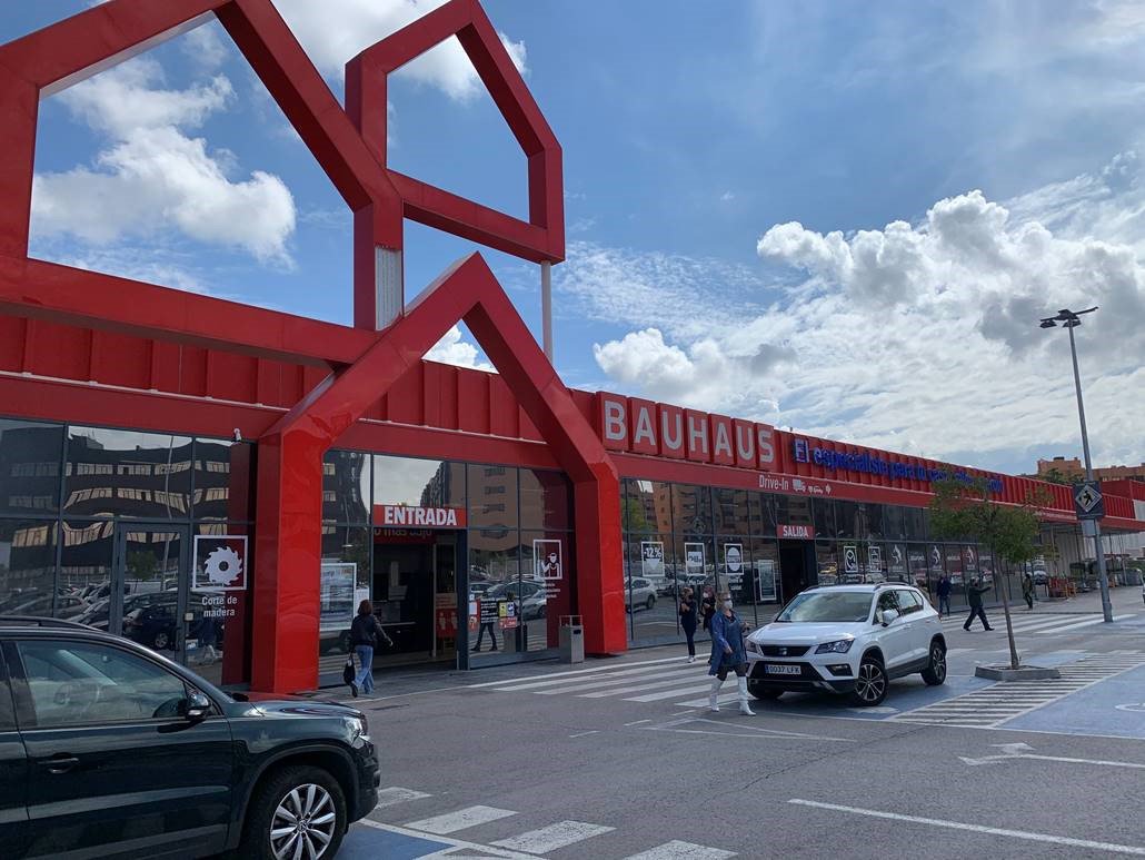 LaSalle compra Las Mercedes Retail Park en Madrid