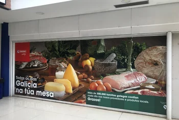 Eroski y Distrito Estudio llegan al centro comercial A Barca