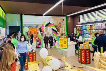 Los Arcos da la bienvenida a Tiendanimal