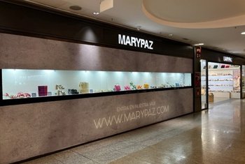 Príncipe Pío estrena una nueva tienda de calzados y bolsos Marypaz