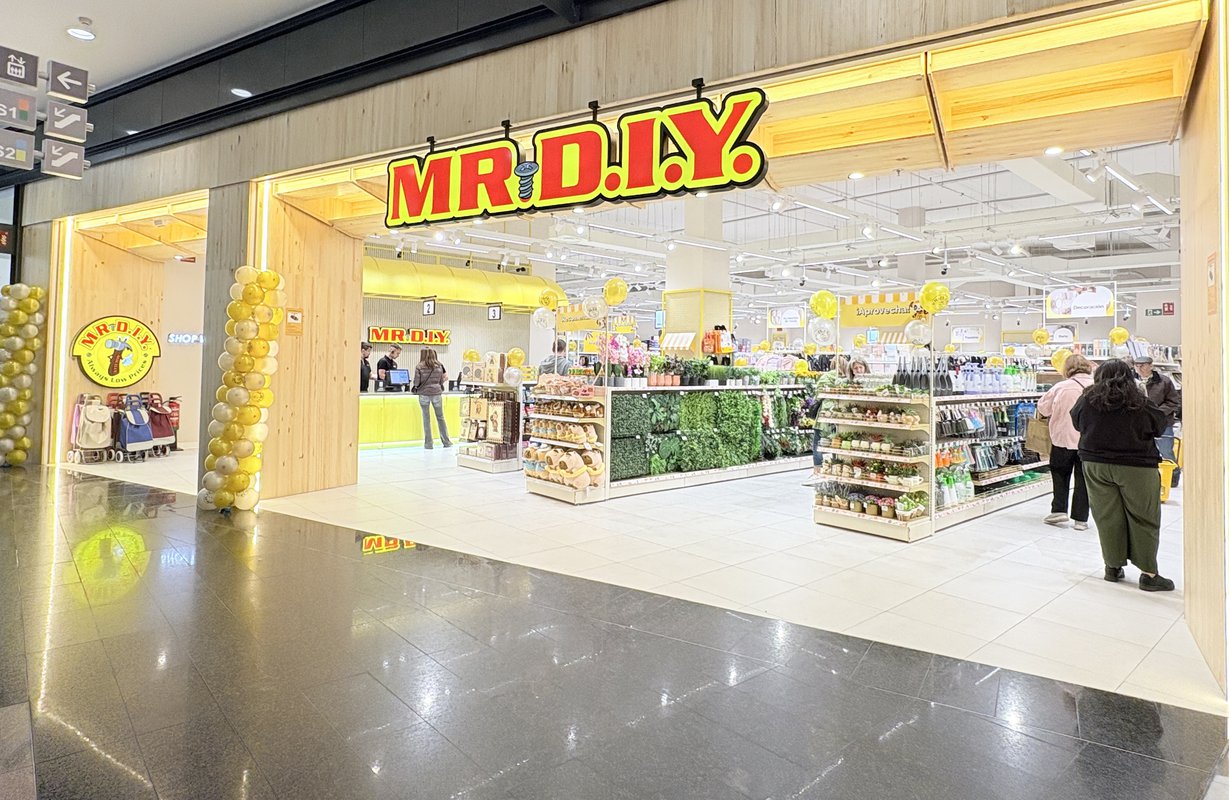 MR. D.I.Y. inaugura su primera tienda gallega en As Cancelas