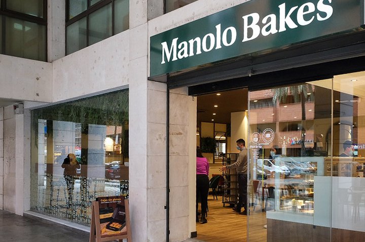 Manolo Bakes abre su segunda tienda en Sevilla