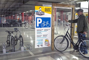 Maremagnum instala un aparcamiento para bicicletas