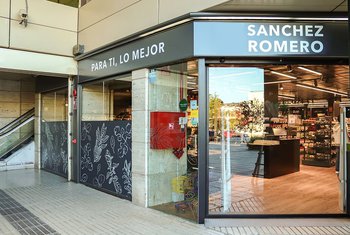 Arruinado Calle negar Sánchez Romero abre el espacio "La Cocina" en Arturo Soria Plaza - Revista  Centros Comerciales