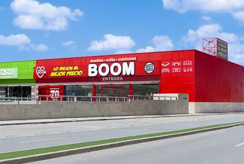 Muebles Boom abre tienda en Granada
