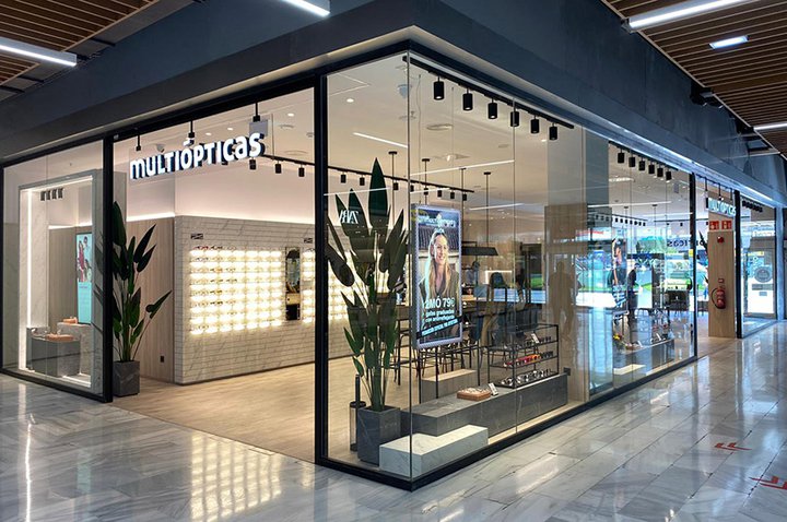 Multiópticas abre en el centro comercial Los Fresnos, de Gijón