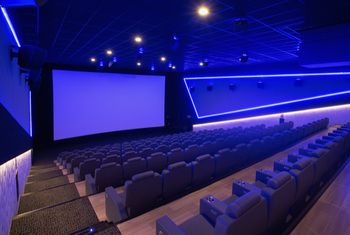 El centro 7 Palmas estrena nueve salas de cine de última tecnología
